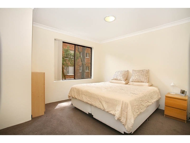 8/31 Meadow Crescent, Meadowbank NSW 2114