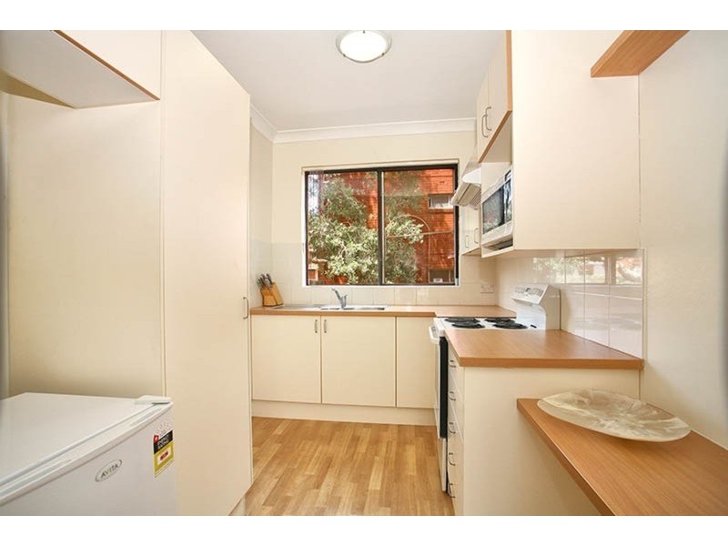 8/31 Meadow Crescent, Meadowbank NSW 2114