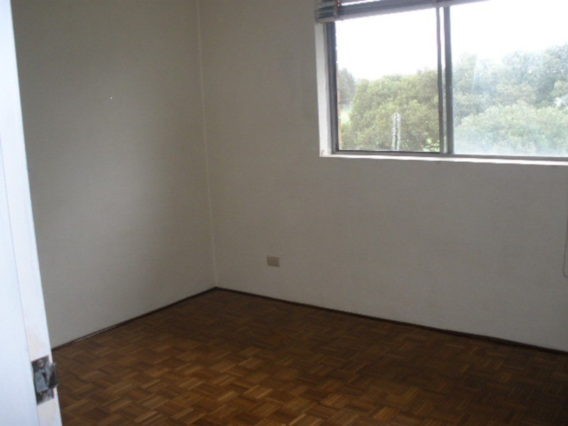 11/16A Meadow Crescent, Meadowbank NSW 2114