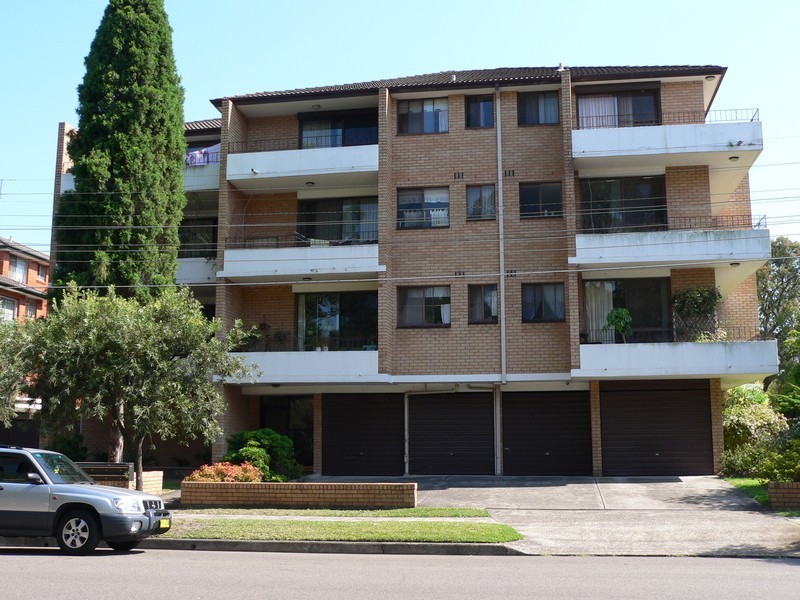 16/1-3 Bank Street, Meadowbank NSW 2114