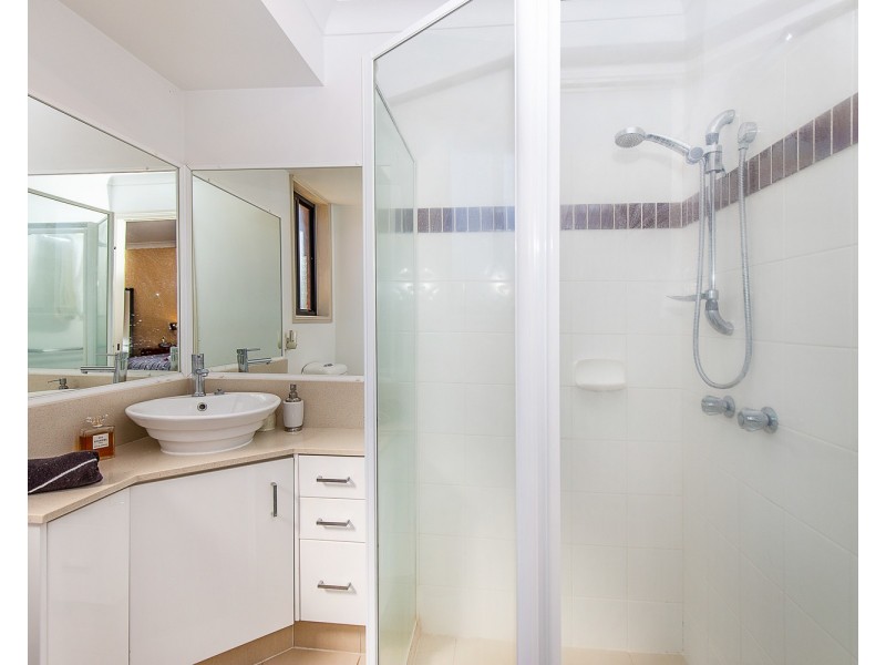 105 Glen Ayr Drive, Banora Point NSW 2486