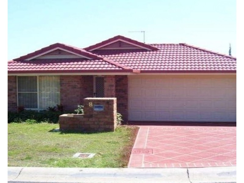 8 Greendale Place, Banora Point NSW 2486