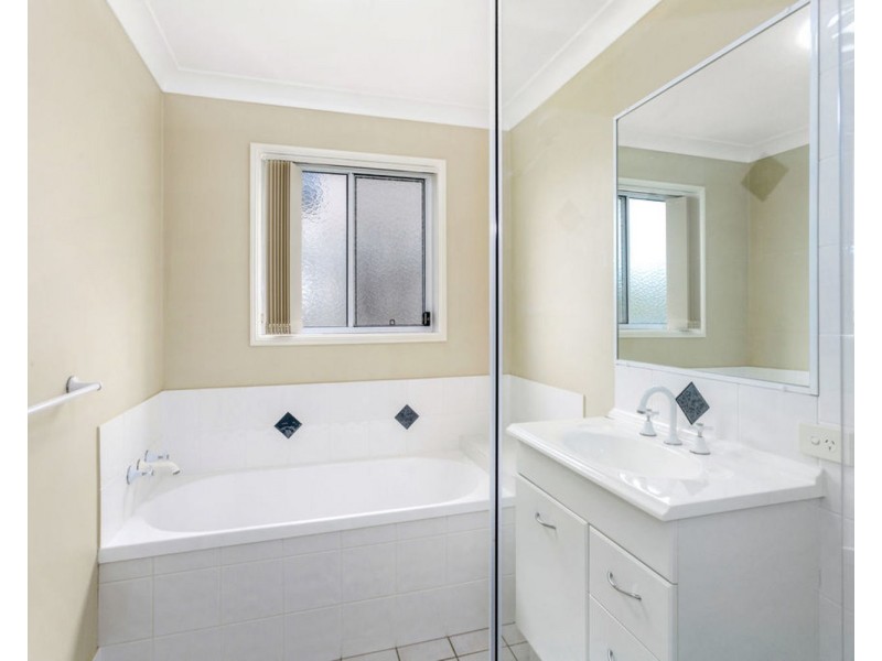 249 Darlington Drive, Banora Point NSW 2486