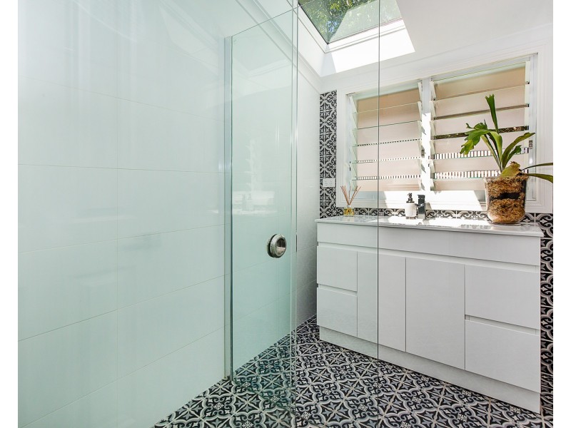 2/8 Leeward Terrace, Tweed Heads NSW 2485