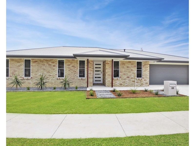 33 Lorikeet Way, Tweed Heads South NSW 2486