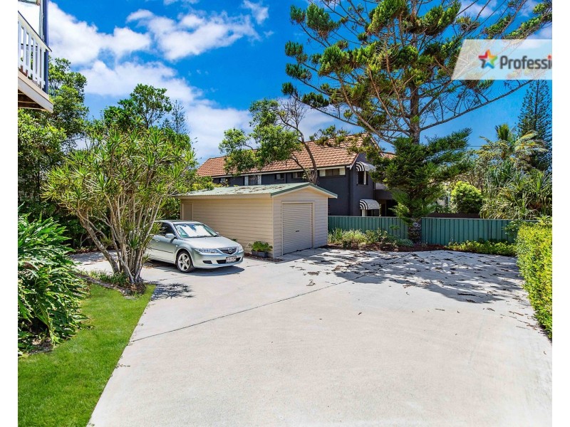 32 Tweed Coast Road, Cabarita Beach NSW 2488