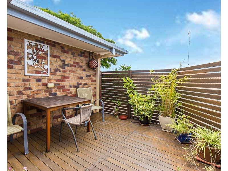1/11 Shamrock Avenue, Banora Point NSW 2486