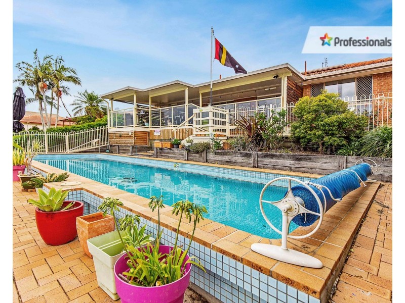 5 Captains Way, Banora Point NSW 2486