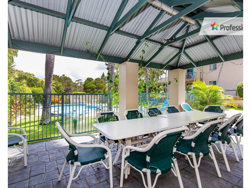 16/2 Graham Street, Bilinga QLD 4225