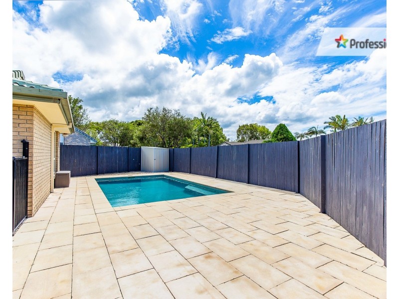 45 Honeymyrtle Drive, Banora Point NSW 2486