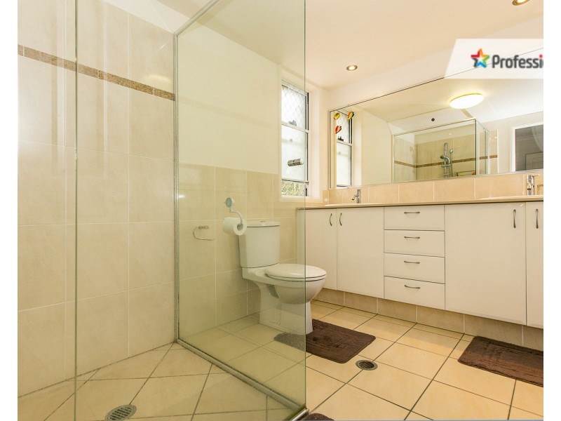 2/18 McGregor Crescent, Tweed Heads NSW 2485