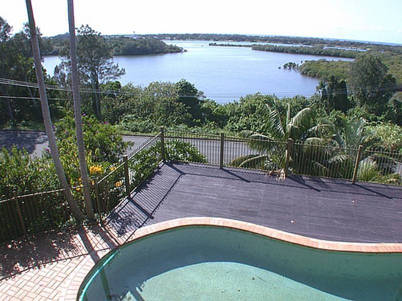 3 Fairway Drive, Banora Point NSW 2486