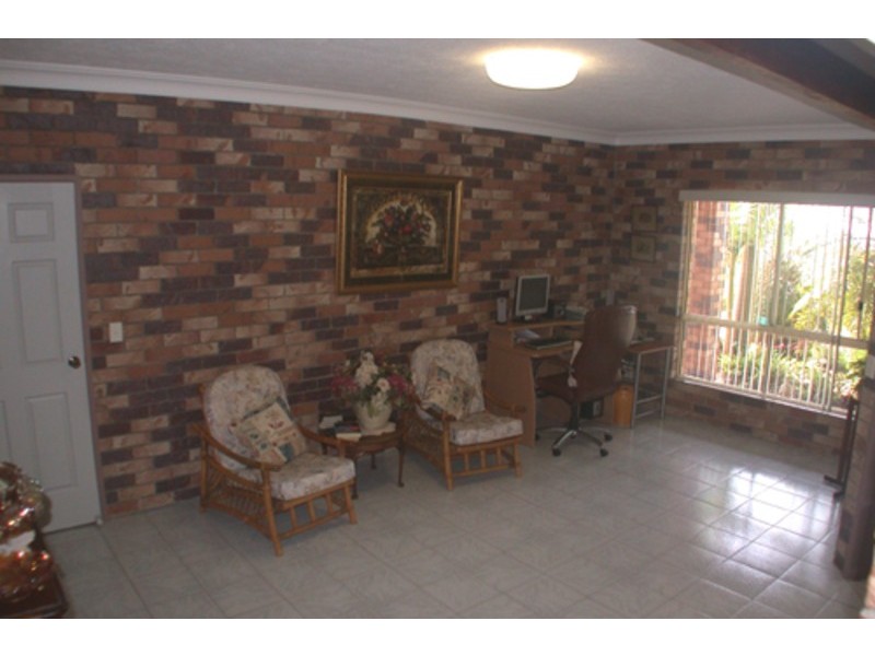 19 Seaview Road, Banora Point NSW 2486