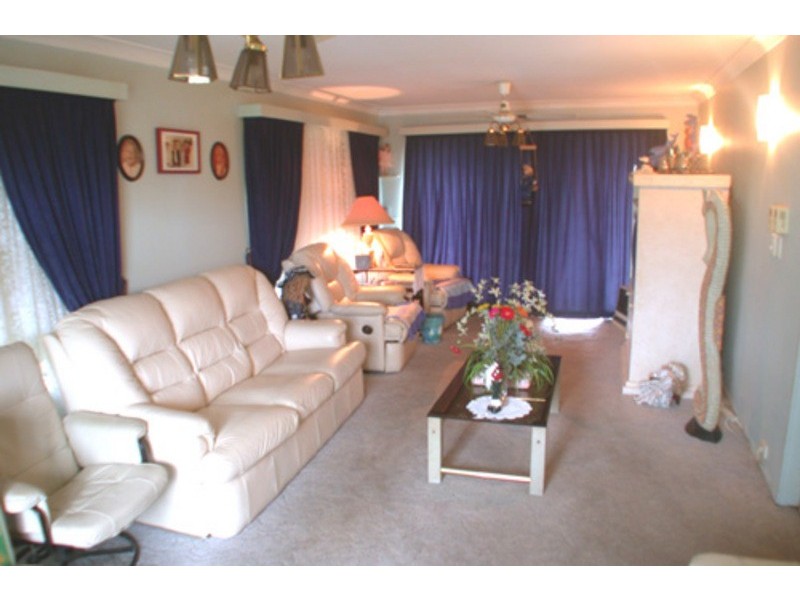 50 Jacaranda Avenue, Tweed Heads West NSW 2485