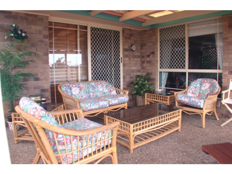 4 Tralee Drive, Banora Point NSW 2486