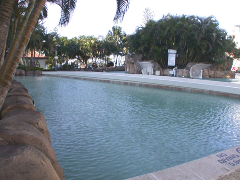 242/99 Griffith Street, Coolangatta QLD 4225