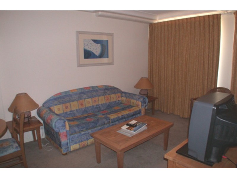 242/99 Griffith Street, Coolangatta QLD 4225