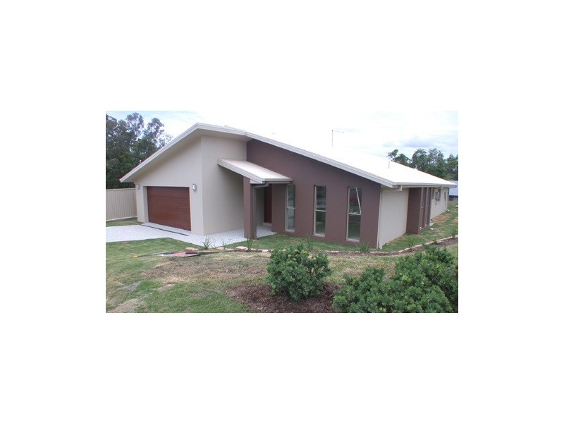 114 Botanical Circuit, Banora Point NSW 2486