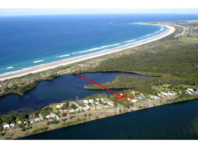 1 Crown Street, Fingal Head NSW 2487