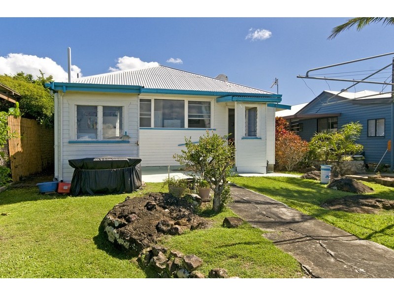 32 Rutledge Street, Coolangatta QLD 4225