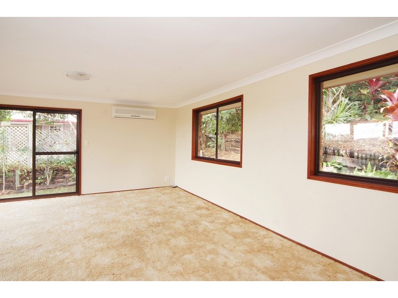 16 Castlecrag Avenue, Banora Point NSW 2486