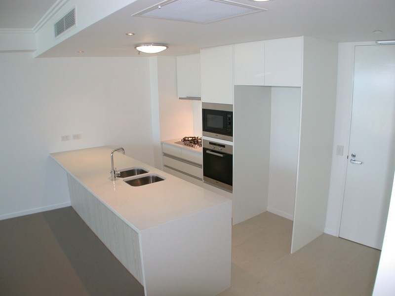 505/Reflection 2 Marine Parade, Coolangatta QLD 4225