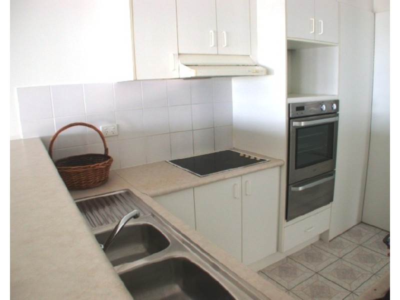 5/52 Pacific Parade, Bilinga QLD 4225