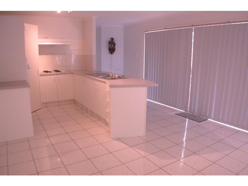 2/2 Covent Gardens Way, Banora Point NSW 2486