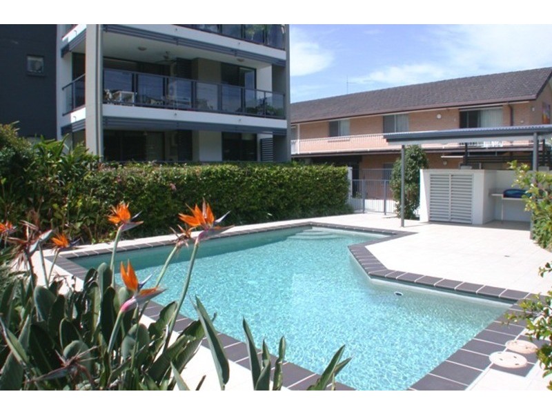 5/66 McLean Street, Coolangatta QLD 4225