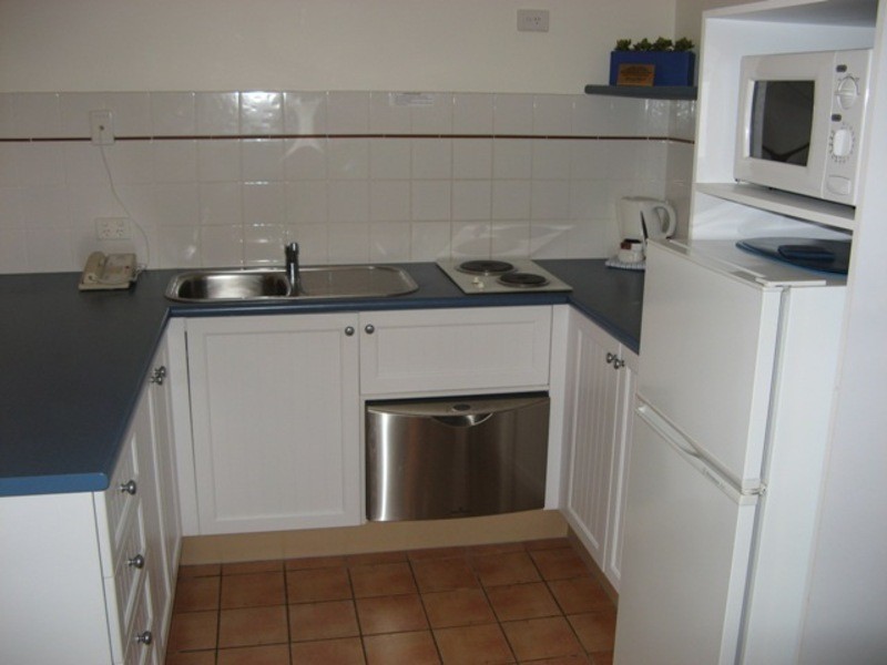 256 Calypso Plaza, Coolangatta QLD 4225