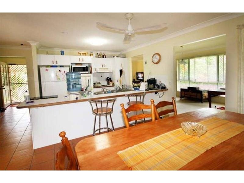 9 Galway Court, Banora Point NSW 2486