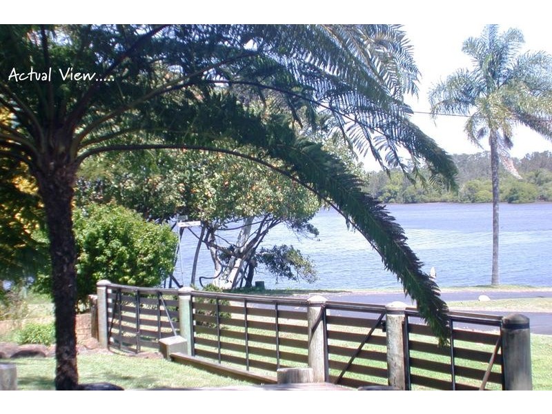 8 Noarlunga Street, Banora Point NSW 2486