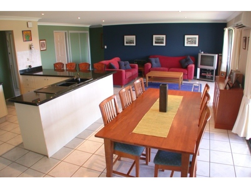 15 Inverness Court, Banora Point NSW 2486