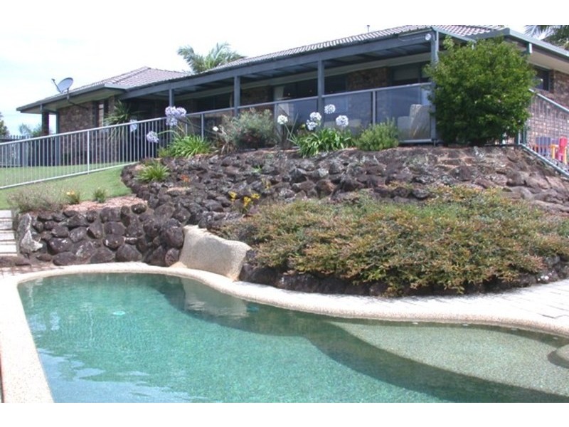 15 Inverness Court, Banora Point NSW 2486