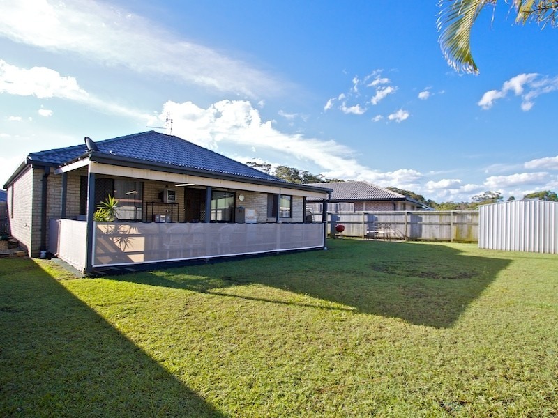 11 Cook Crescent, Tweed Heads South NSW 2486