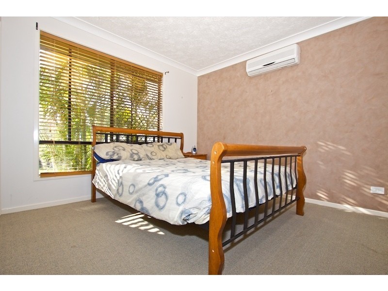 11 Cook Crescent, Tweed Heads South NSW 2486