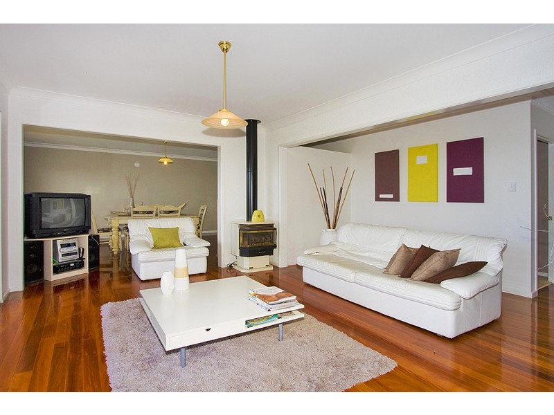 12 Seaview Road, Banora Point NSW 2486