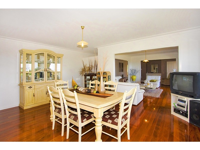 12 Seaview Road, Banora Point NSW 2486