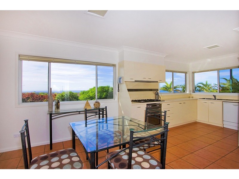 12 Seaview Road, Banora Point NSW 2486