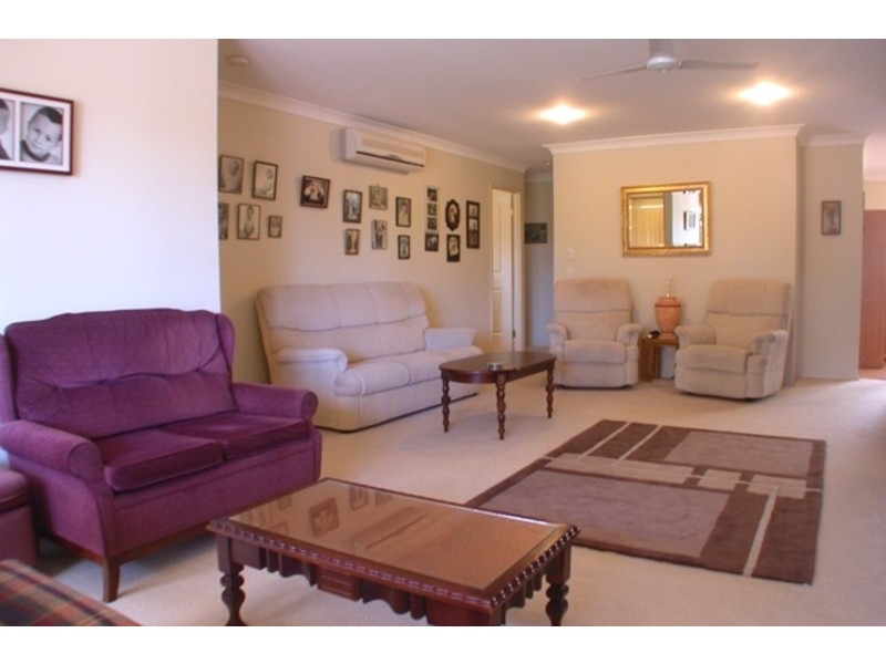 2/33 Albatross Circuit, Tweed Heads West NSW 2485