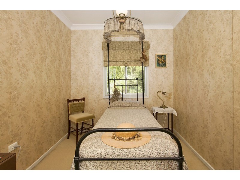 28 Ballow Street, Coolangatta QLD 4225