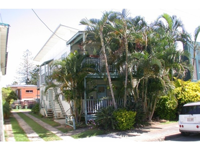 44 & 46 Eden Avenue, Rainbow Bay QLD 4225