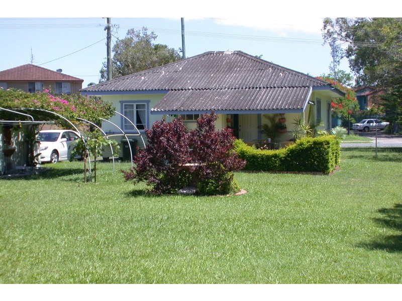 141 Kennedy Drive, Tweed Heads West NSW 2485