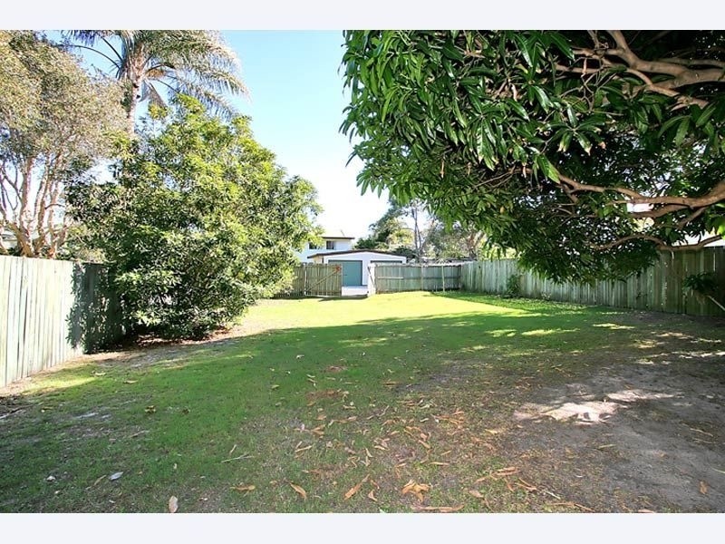 23 Queen Street, Fingal Head NSW 2487