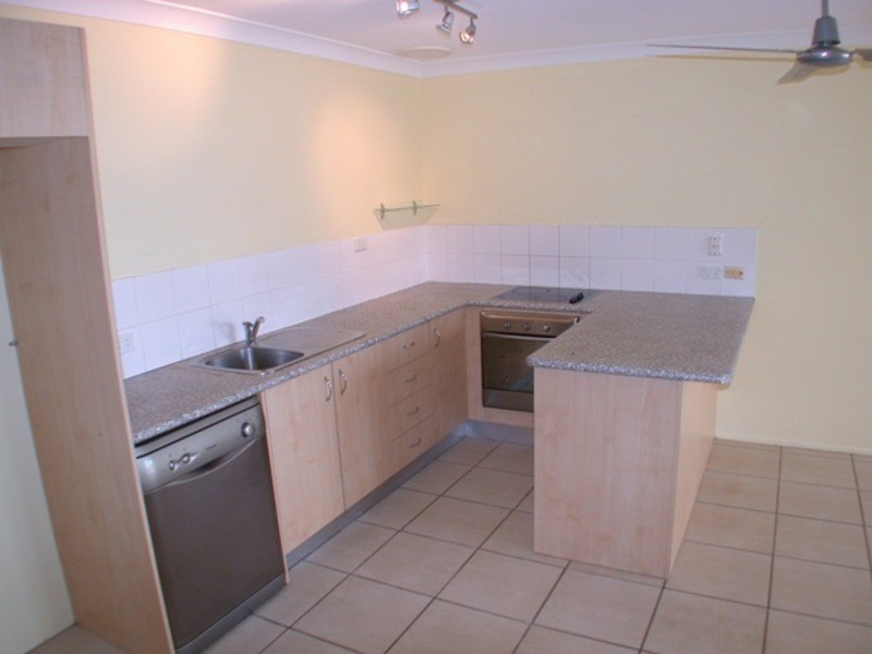 2/8 Gollan Drive, Tweed Heads West NSW 2485