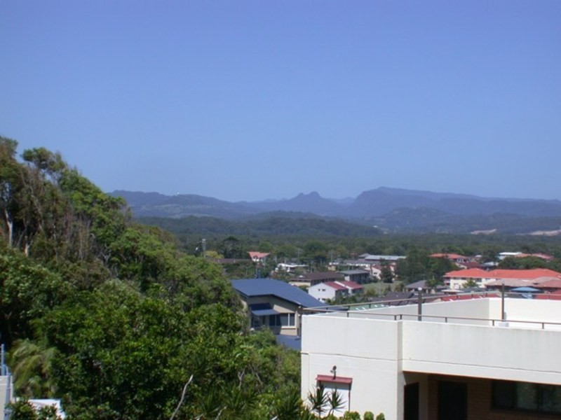 9/30 Powell Crescent, Coolangatta QLD 4225