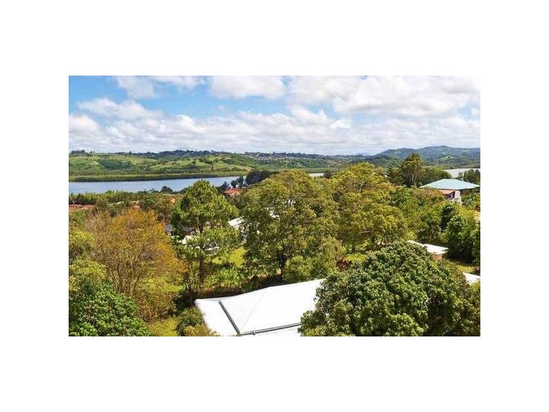 54 Champagne Drive, Tweed Heads South NSW 2486