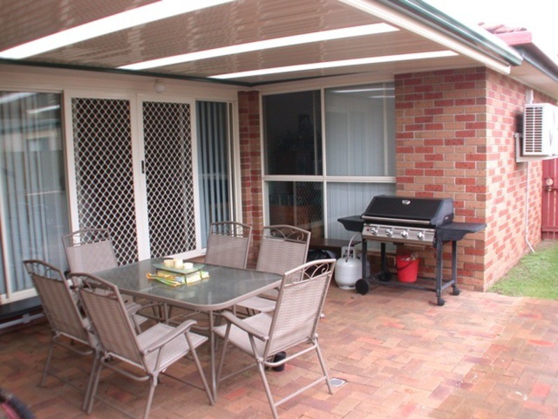 1/2 Covent Gardens Way, Banora Point NSW 2486