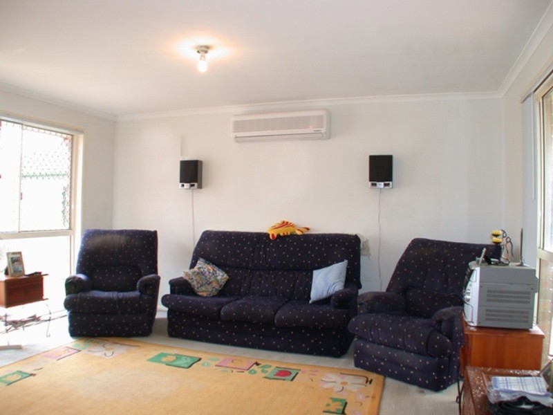 1/2 Covent Gardens Way, Banora Point NSW 2486