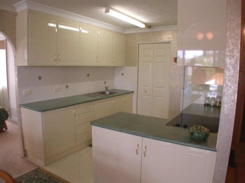 8/23 Garrick Street, Coolangatta QLD 4225